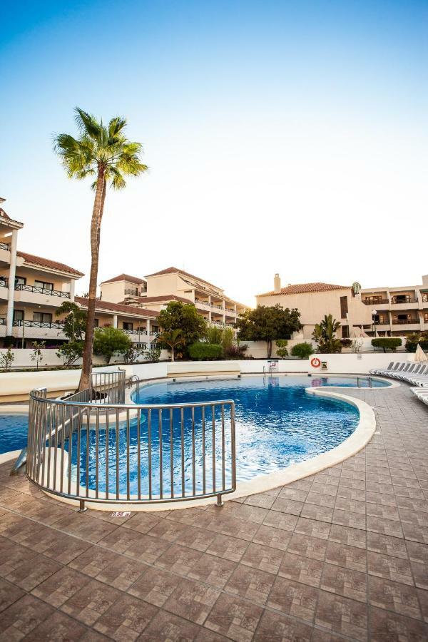 Spectacular Renovated Apartment, 5 Min To Camison Beach, With Aircon Arona  Eksteriør billede