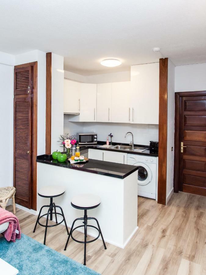 Spectacular Renovated Apartment, 5 Min To Camison Beach, With Aircon Arona  Eksteriør billede